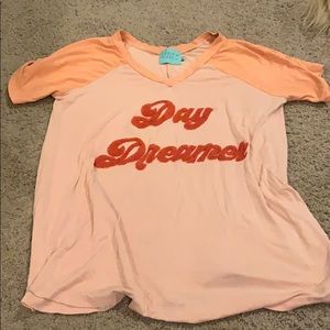 Day dreamer tee